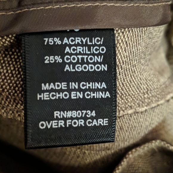 Parallel Capri pants - Picture 11 of 13